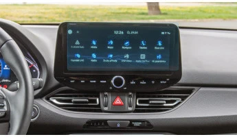 Sticlă hibridă de protecție Pixsel monitor HYUNDAI i30 - 10.9“ 2020 -