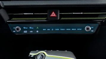 Sticlă hibridă de protecție Pixsel controlul climatizării KIA EV6 - 14“ 2022 -