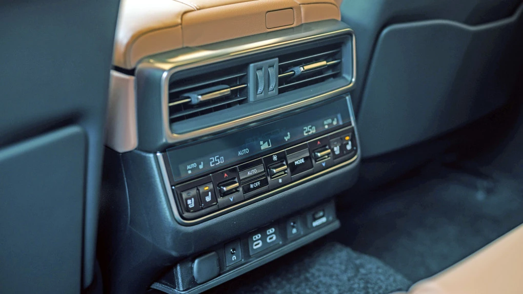 Sticlă de protecție Pixsel controlul climatizării din spate LEXUS LX - 10.6“ 2021 -