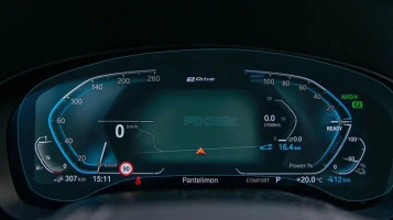 Sticlă hibridă de protecție Pixsel panoul de bord BMW 5 / M5 - 14.3“ 2020 - 2023 (G30, G31, G38, F90)