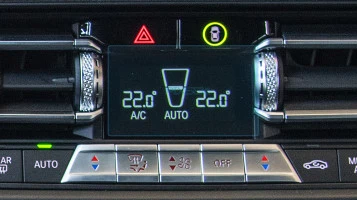 Sticlă de protecție Pixsel controlul climatizării BMW 4 / M4 - 2.9“ 2020 - 2023 (G22, G23, G26, G82, G83)