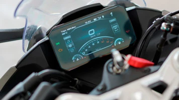 Sticlă de protecție Pixsel vitezometrul motocicletei CFMOTO 450 (SR, SR S, SS) 6.8“