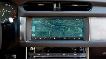 Sticlă hibridă de protecție Pixsel monitor JAGUAR XF - 9.9“ 2016 - 2020